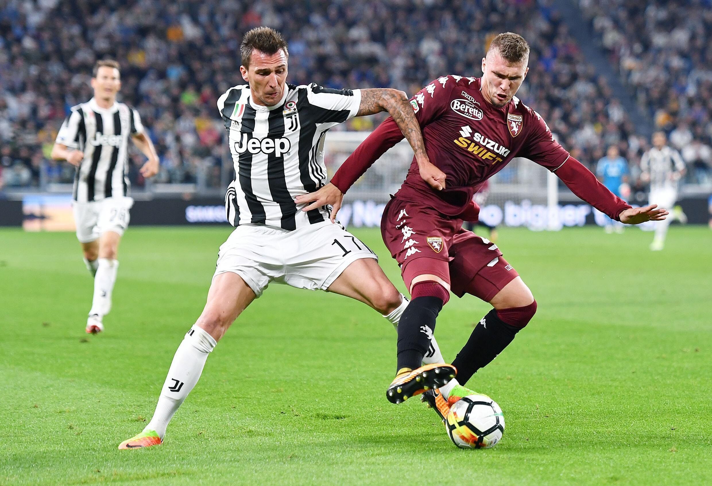 男双首登场，中国队连胜韩国、法国 ｜ 混团世界杯（混团世界杯：男双迎首秀，中国队连克韩国与法国）