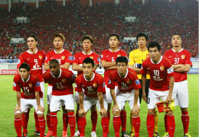 老熟人！足协杯韩国主裁高亨进曾在亚洲杯漏判国足对手红牌（老面孔再现！韩国裁判高亨进执法足协杯，曾在亚洲杯漏判国足对手红牌）