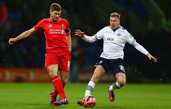 半场战报：沃尔夫斯堡2-0柏林联合，阿穆拉1射1传，维默尔破门（半场速报：沃尔夫斯堡2比0领先柏林联合，阿穆拉传射建功，维默尔收获进球）