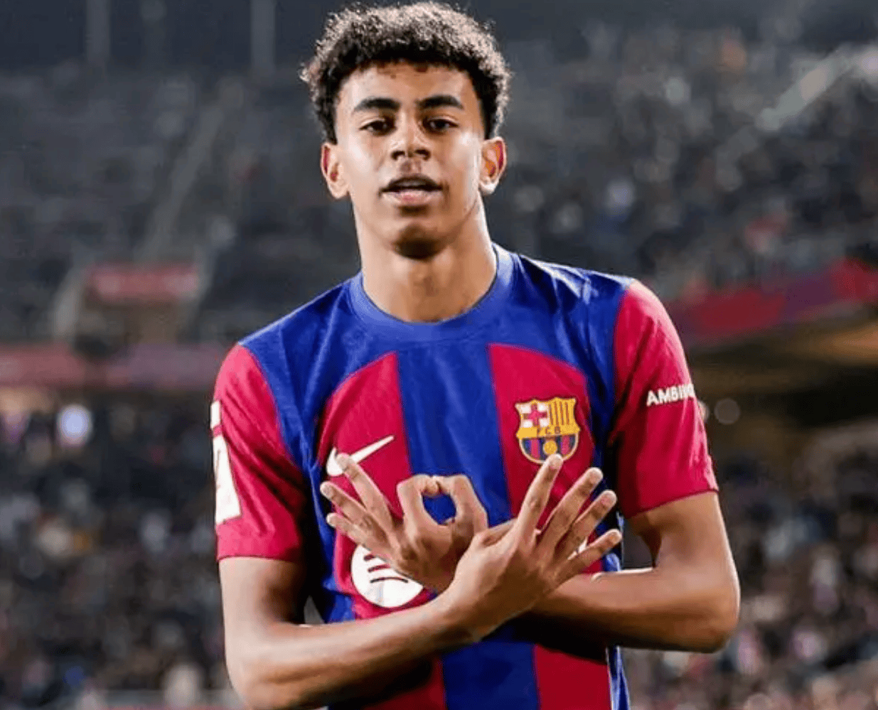 吉尔摩社媒晒照：手术成功，康复之路开始（吉尔摩社媒晒照报平安：手术顺利，康复启程）