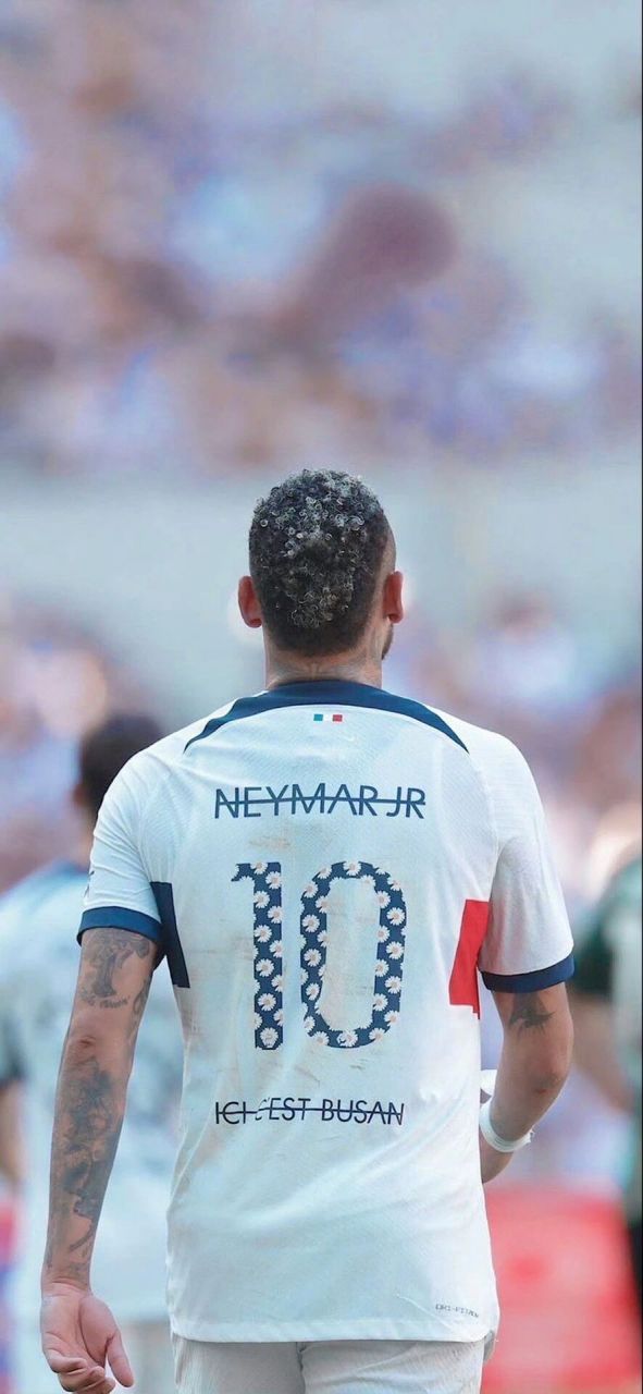 惨败青岛采访！许利民强调阵容不齐整，曾凡博仍未做出决定！（大比分负于青岛后采访：许利民称阵容未齐整，曾凡博仍未作出决定）